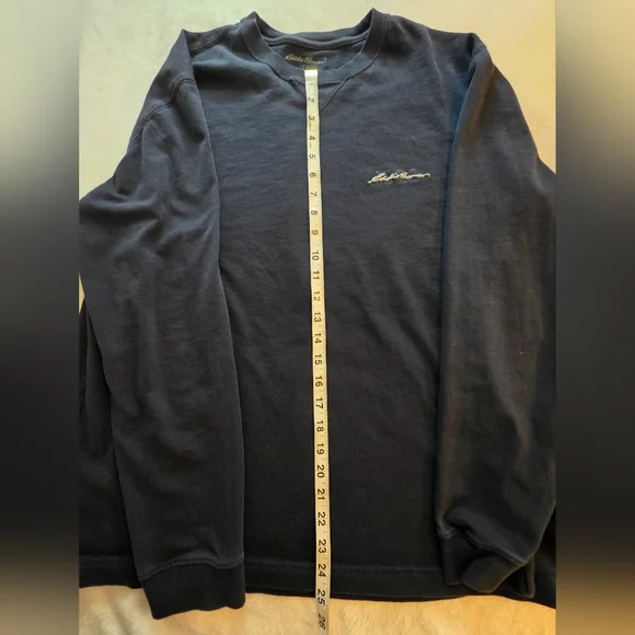 Eddie Bauer Men's Navy Crewneck Sweatshirt - Picture 6 of 9